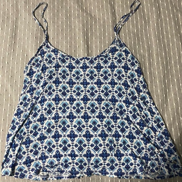 tanks, jackets, dresses - Picture 3 of 10